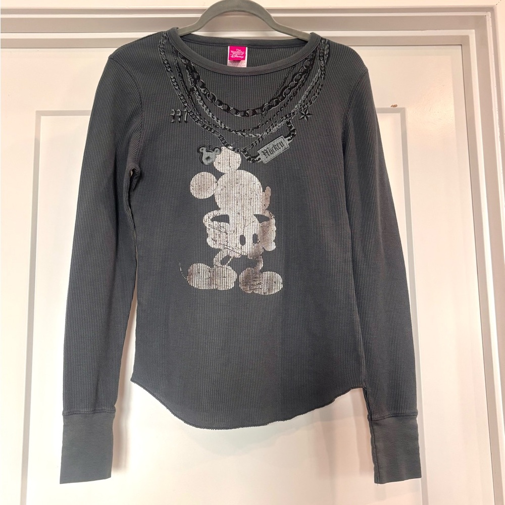 Disney Gray Mickey Mouse W/ Chain Graphic Waffle Knit Thermal Shirt Junior Sz XL